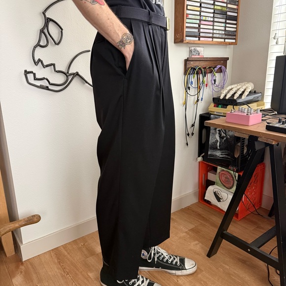 Vintage 80s Black High Waisted Pleated Trousers ~ Size 35 X 27.5 - Picture 2 of 8